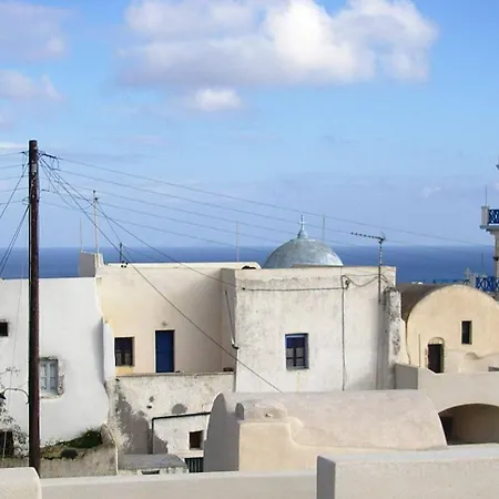 Palm Tree House With Beautiful View - 4 Persons * Emporio (Santorini)