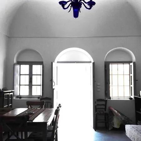 Palm Tree House With Beautiful View - 4 Persons